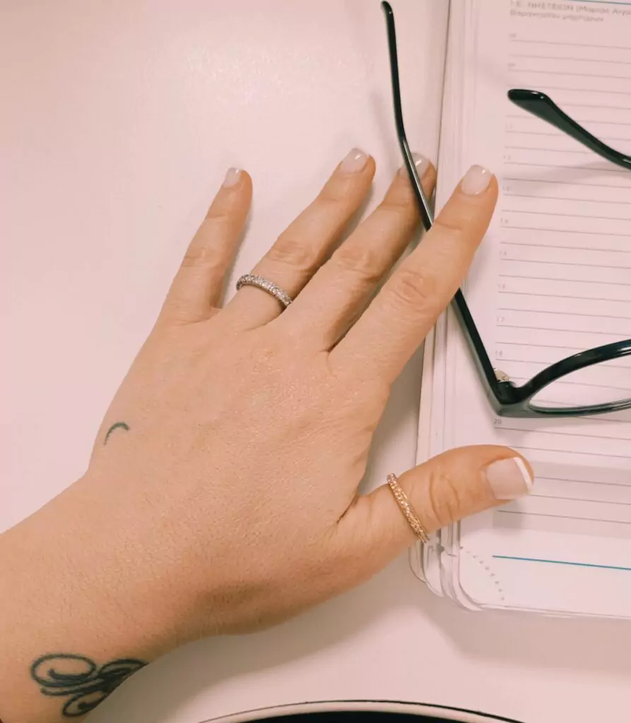 french manicure-all time classic and fabulous